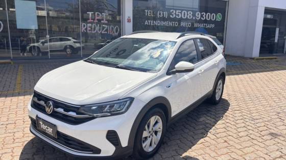 VOLKSWAGEN NIVUS 1.0 200 TSI TOTAL FLEX COMFORTLINE AUTOMÁTICO